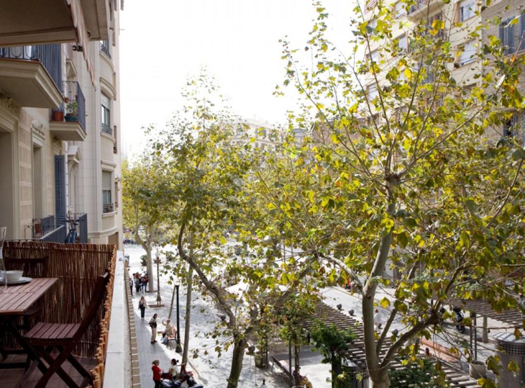 GAUDI Barcelonastuff Apartments photo 2