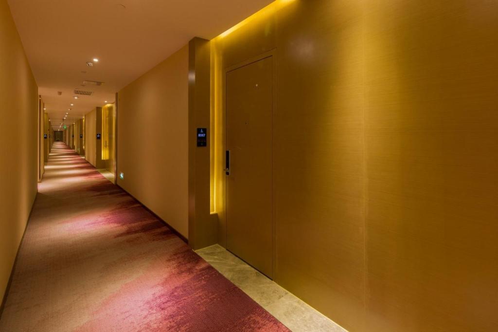 Lavande Hotels·Foshan Lishui Heshun Wanfu City photo 2