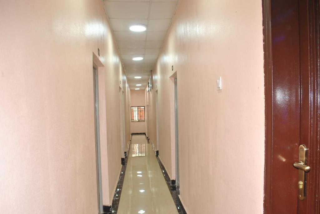 Sino Guesthouse photo 4