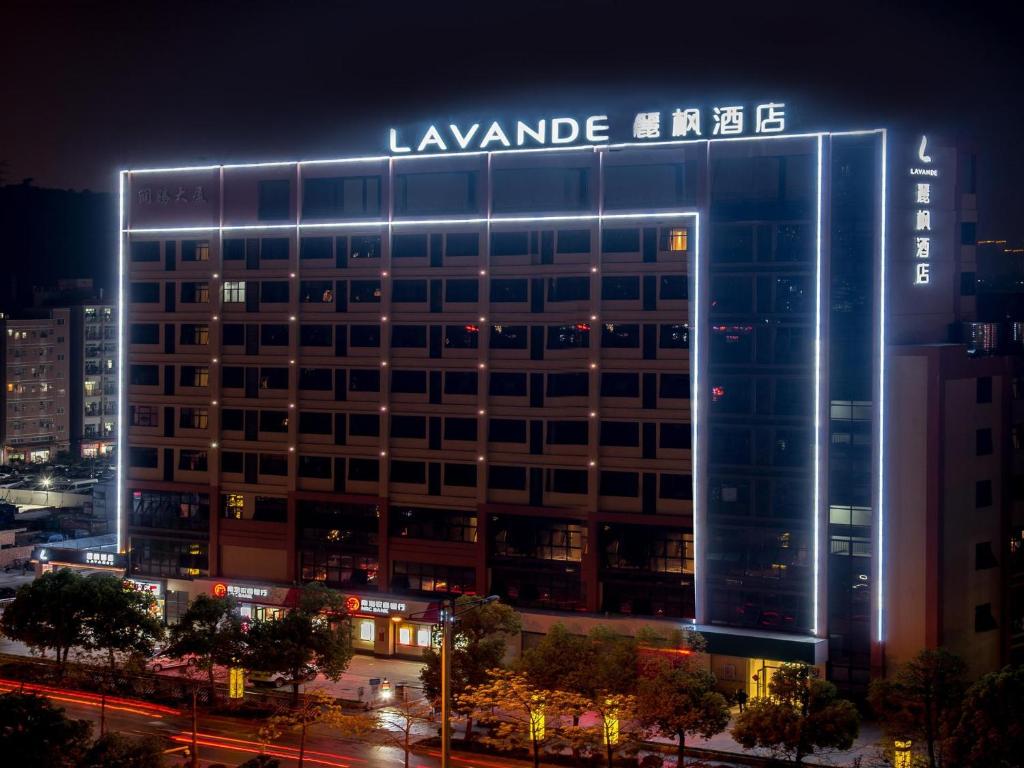 Lavande Hotels·Foshan Zhoucun Ligang Road Xunfenggang Metro Station photo 1