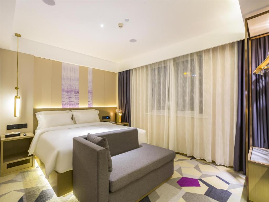 Двухместный (Номер Делюкс с кроватью размера «king-size»), Lavande Hotel (Beijing Guomao)