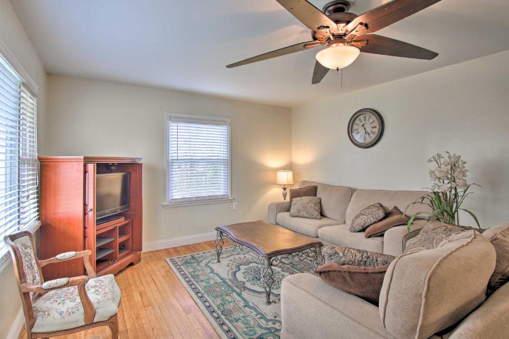 Beautiful Bartlesville Family Home with Game Room! photo 3