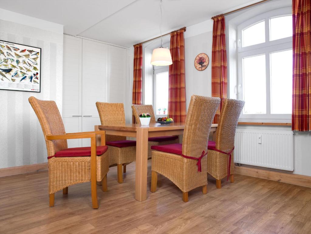 Einhusen Kornkammer photo 3