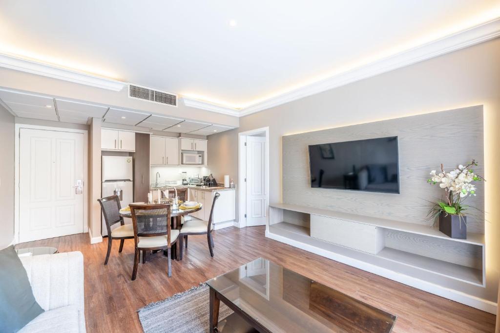 Одноместный (Номер с кроватью размера «king-size»), Grand Polanco Residencial