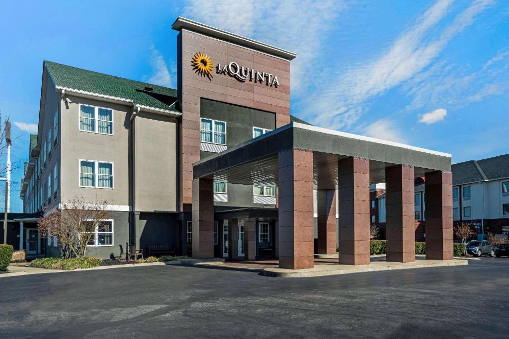 La Quinta by Wyndham Lebanon photo 3