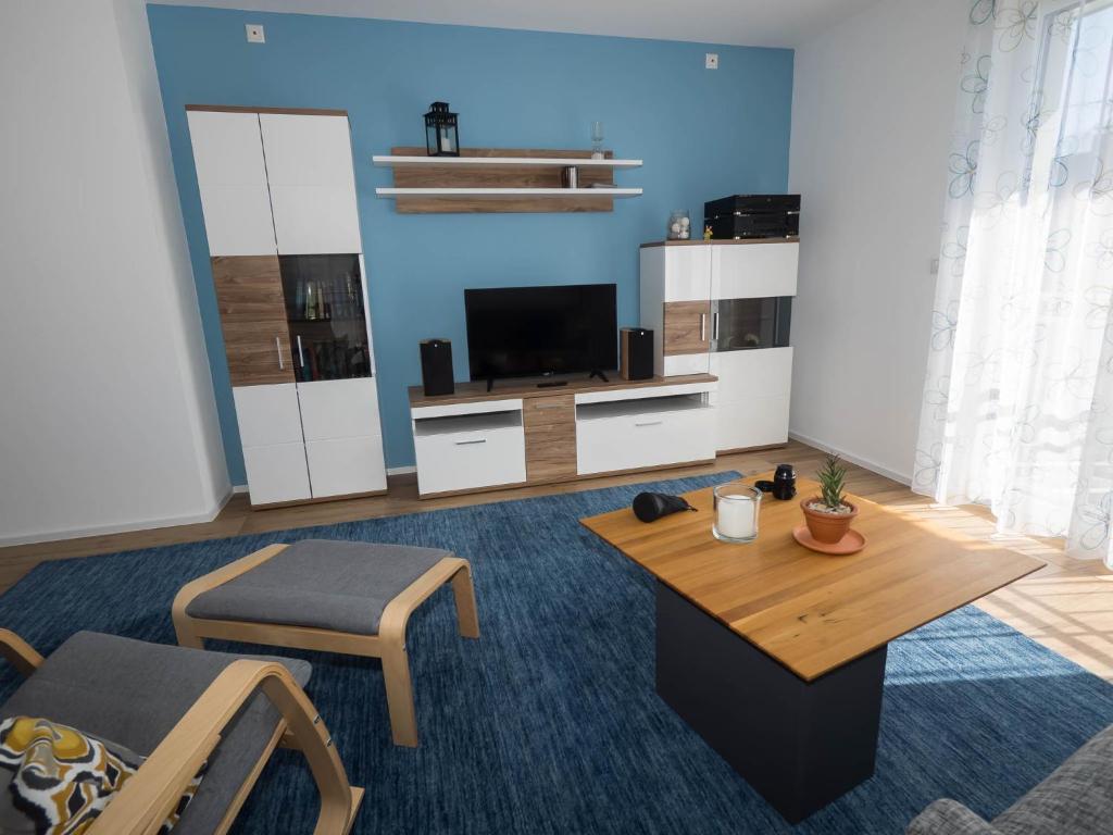 16Lilien Apartmentwohnung Gartenblick photo 3