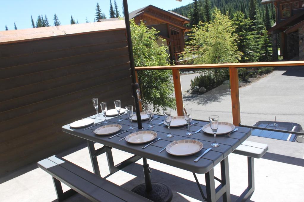 Woodhaven # 8 in Sun Peaks photo 2