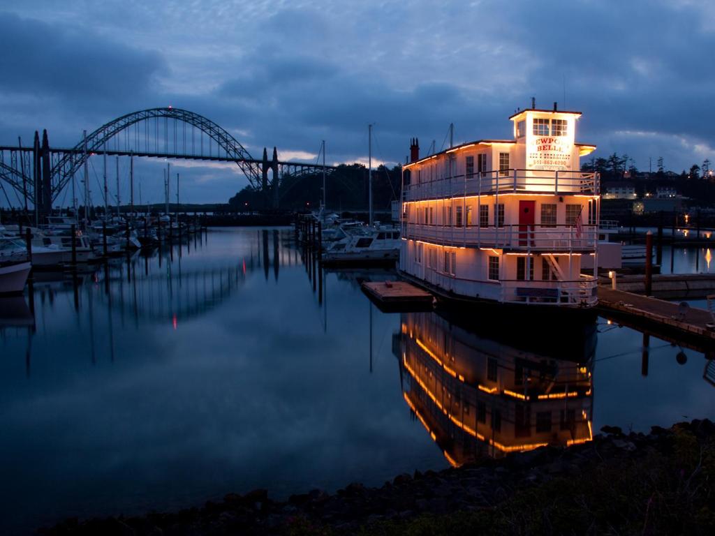The Newport Belle image