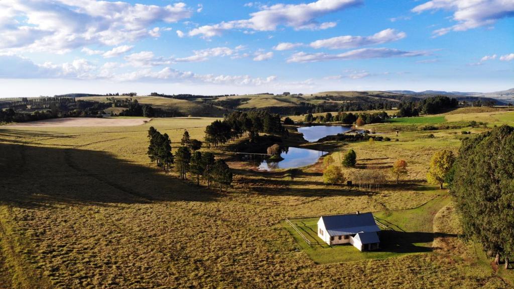 The FarSide Dam Cottage photo 1