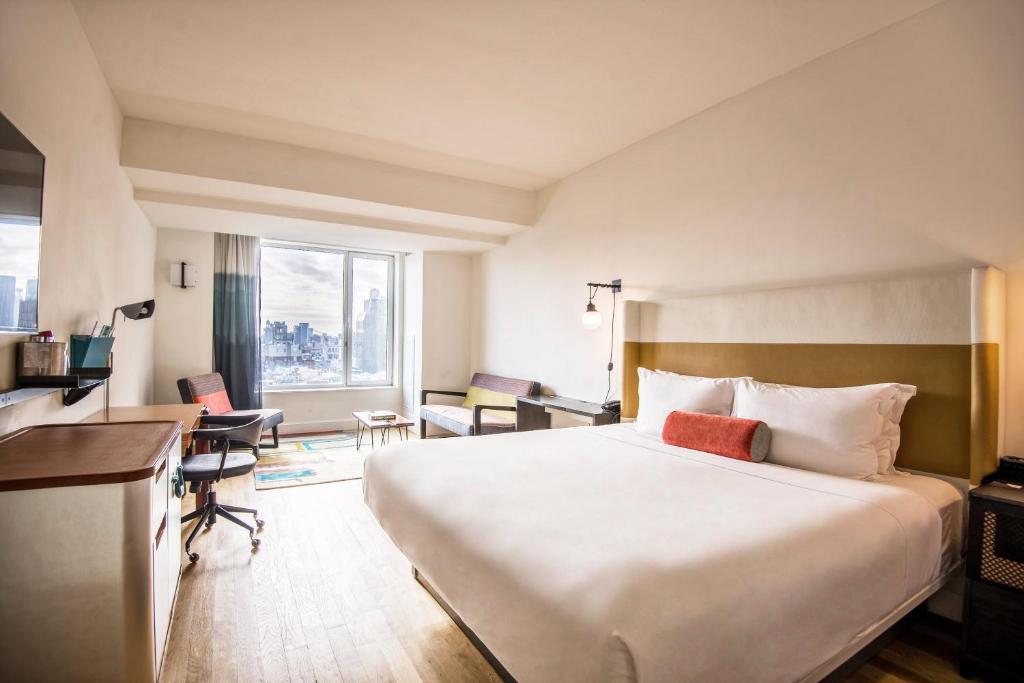 Двухместный (Номер «Гранд Делюкс» с кроватью размера «king-size» и видом), Hotel Indigo Lower East Side, an IHG Hotel