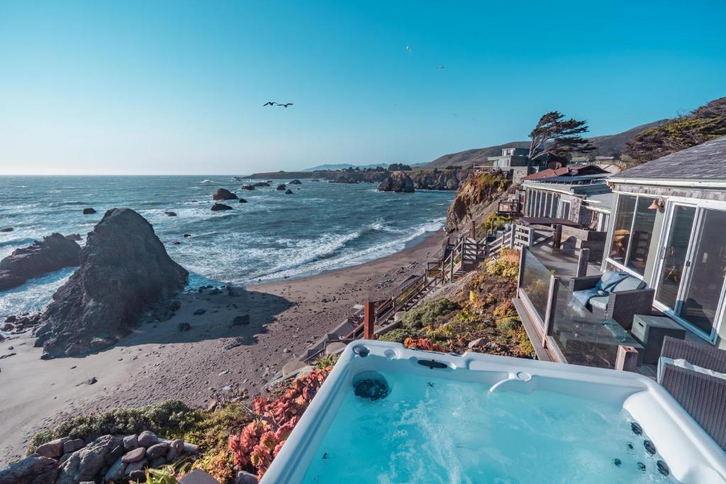Seamist Beach Cottage, Private Beach & Ocean views image