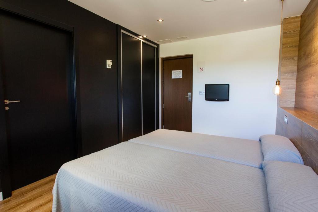 HOTEL ALCAZAR photo 1