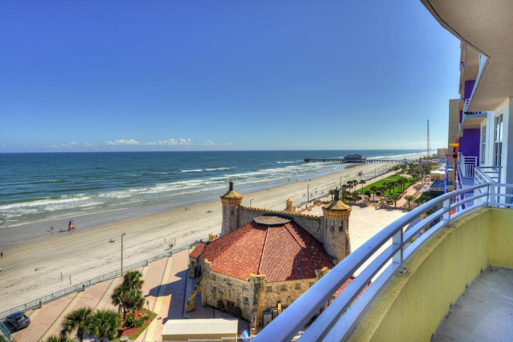 Wyndhams Ocean Walk Resort photo 4