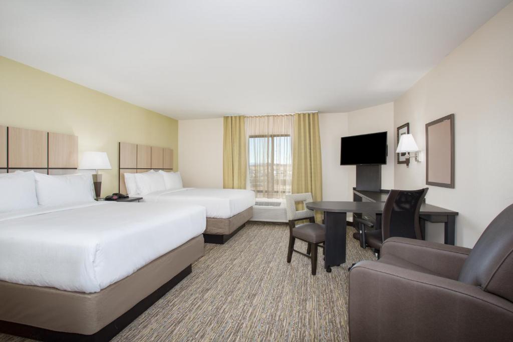 Candlewood Suites Pueblo, an IHG Hotel photo 1