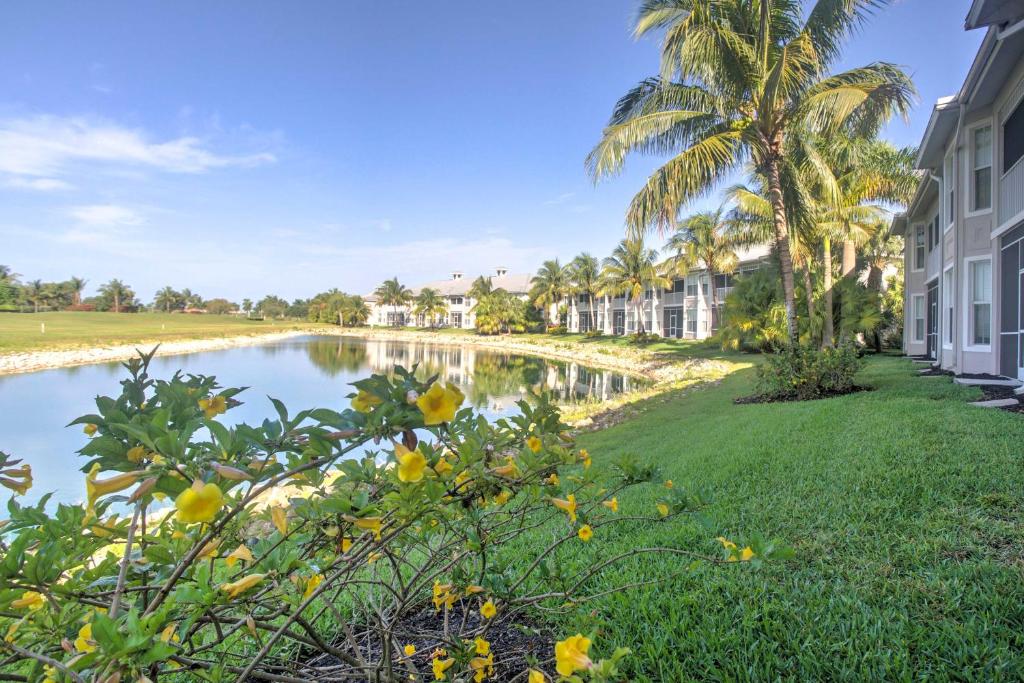 Naples Condo with Golf View and Resort-Style Amenities photo 1