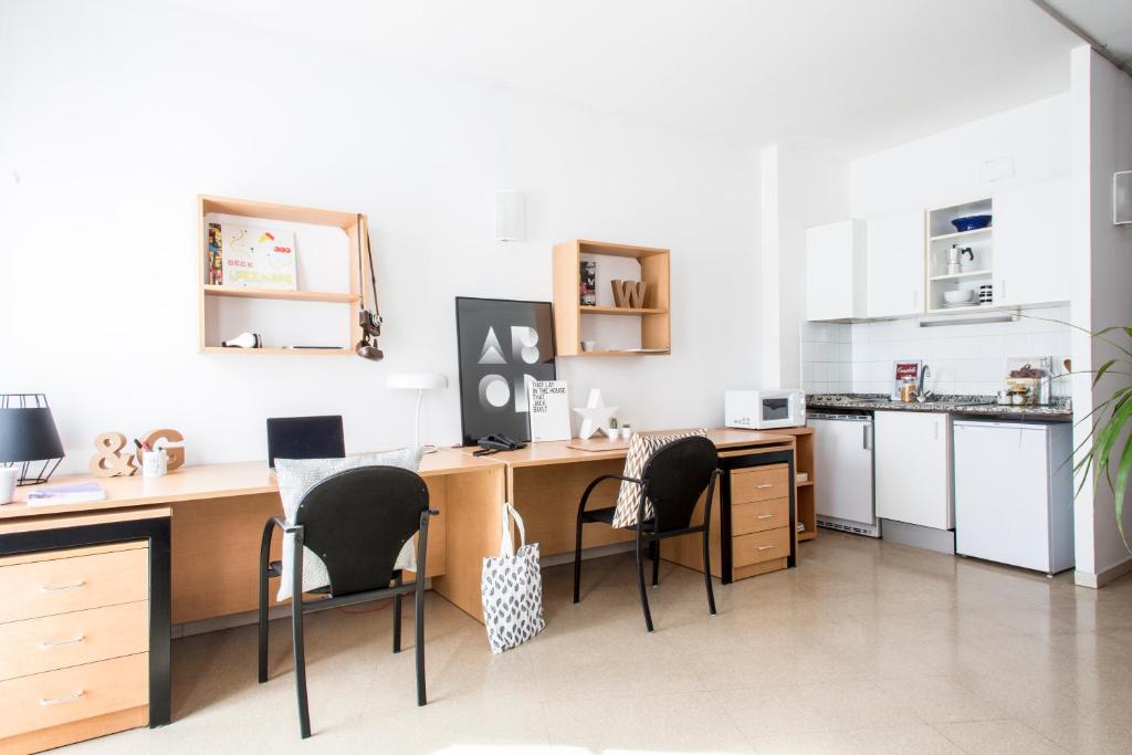 Residencia Universitaria Francesc Giralt i Serrà photo 1