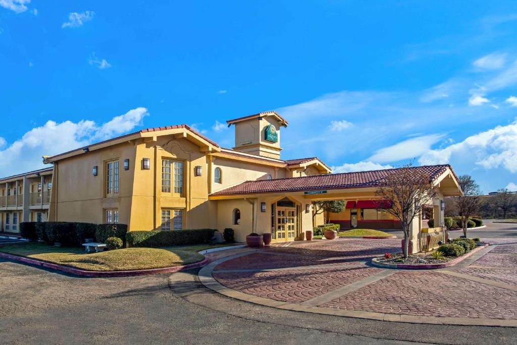 La Quinta Inn by Wyndham Killeen - Fort Hood image