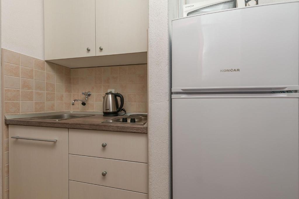 Apartments Maras photo 4