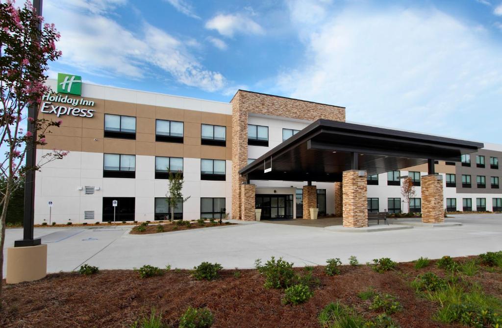 Holiday Inn Express Jasper, an IHG Hotel image