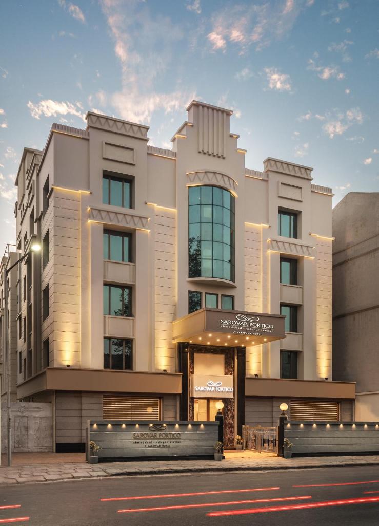 Sarovar Portico Kalupur Ahmedabad photo 1