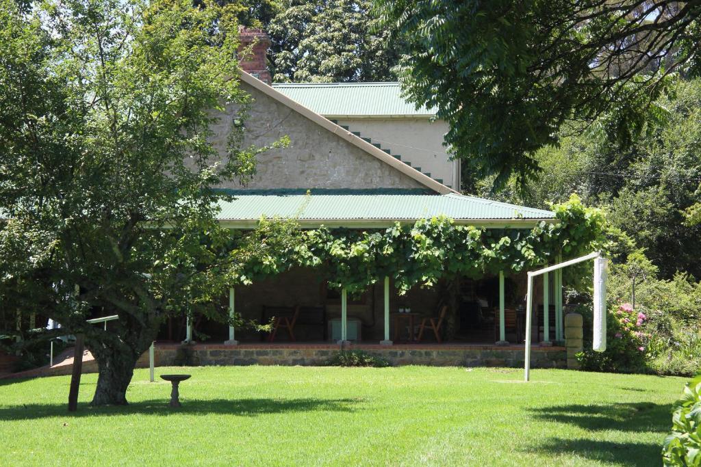 Halliwell Country Inn photo 2