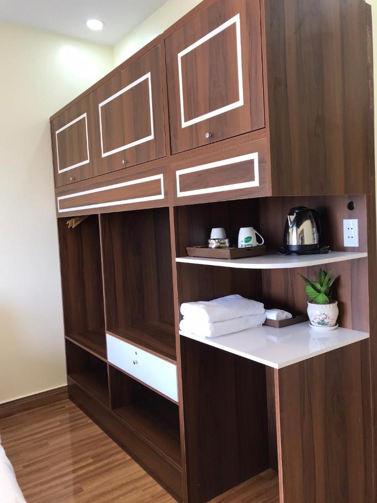 WINSTON HOTEL RIVERSIDE