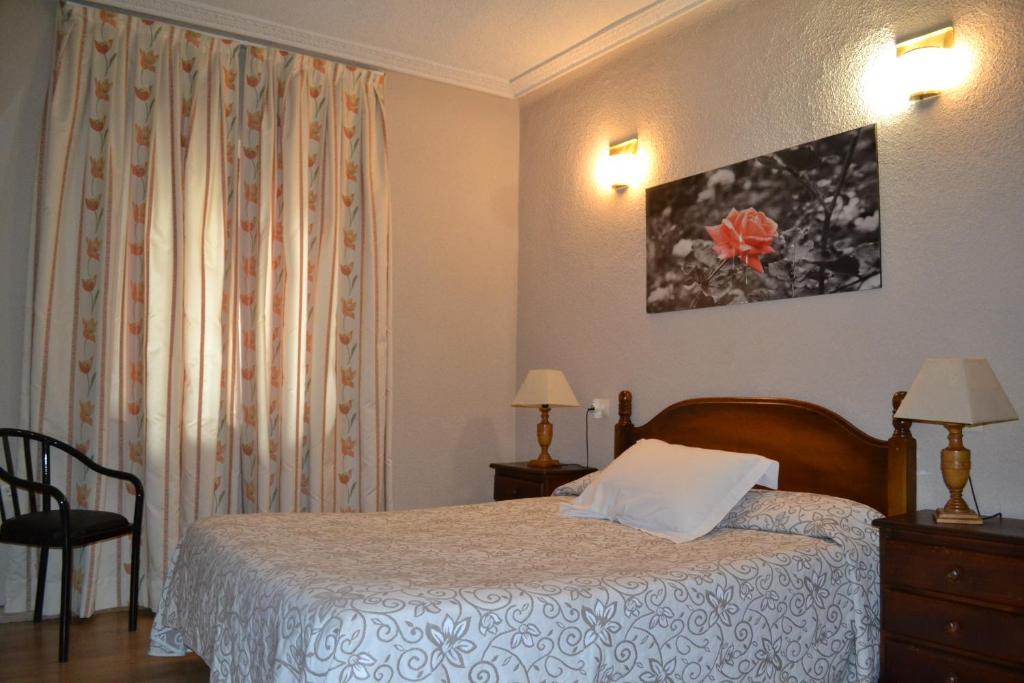 Hostal Aribel Longinos photo 2