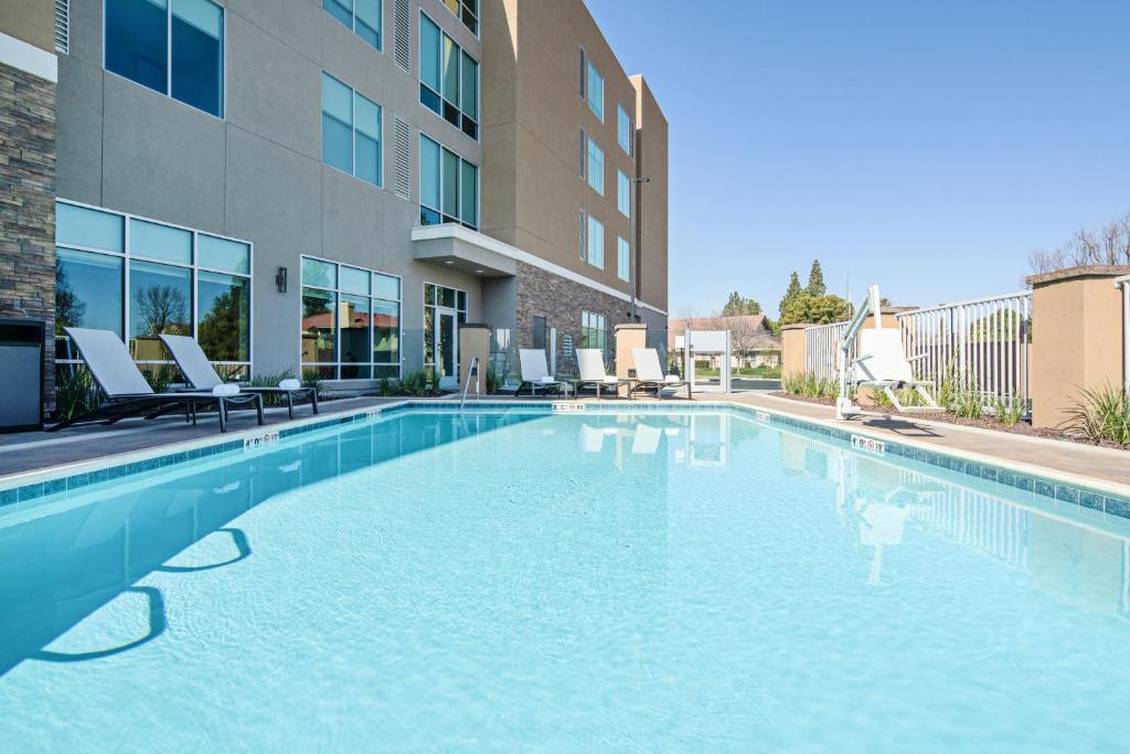 Hyatt Place Bakersfield photo 4