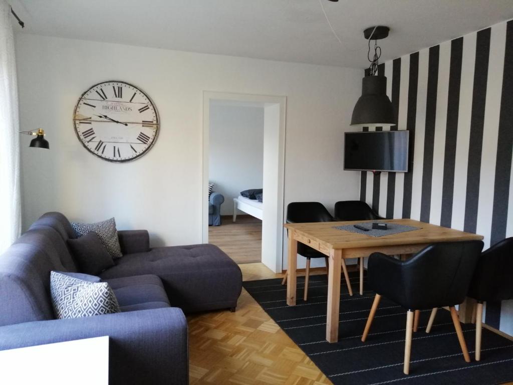 Апартаменты (Апартаменты - 1-й этаж), Kupferkessel 9 Pers 4 SZ und Kupferkännchen 5 Pers 2Sz