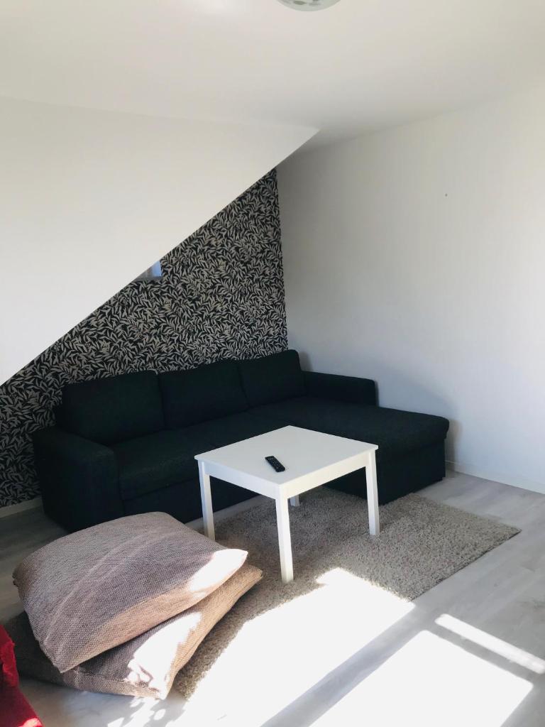 Lägenhet med trädgård och egen parkering photo 4