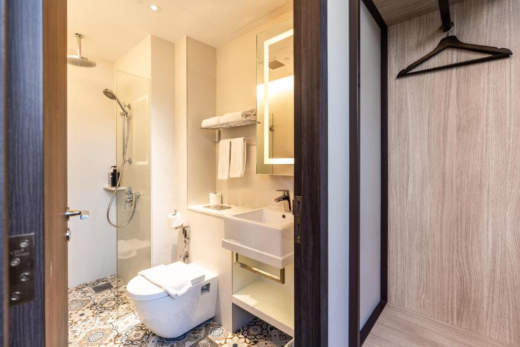 Двухместный (Улучшенный двухместный номер с 1 кроватью - без окон), The Quay Hotel