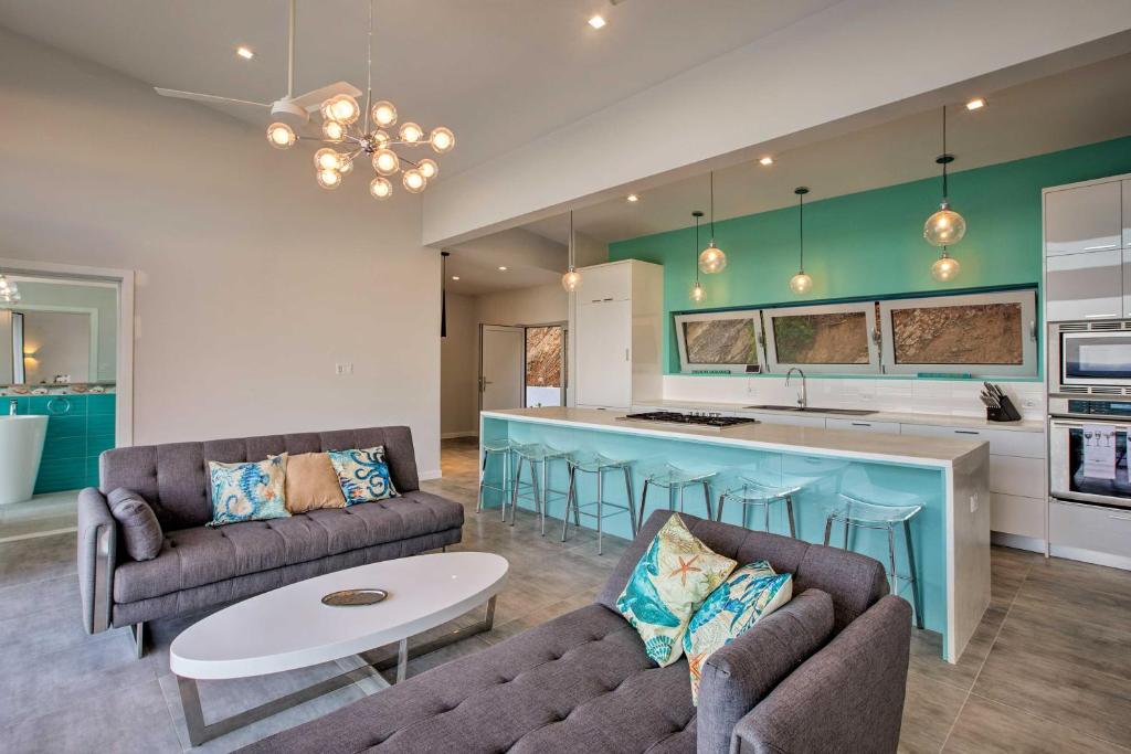 Luxury St Croix Home with Oceanfront Pool and Views photo 4