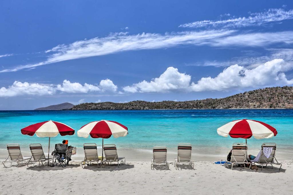 Saint Thomas Condo with Ocean Views, Walk to Beach! photo 1