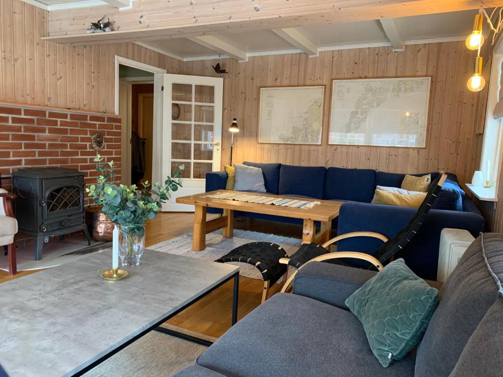 5-Bedroom House in Lofoten photo 1