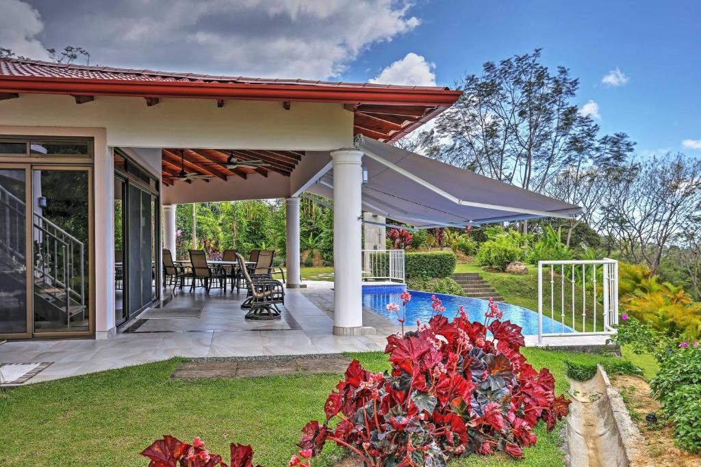 Stunning Casa de la Roca House with Infinity Pool! photo 3