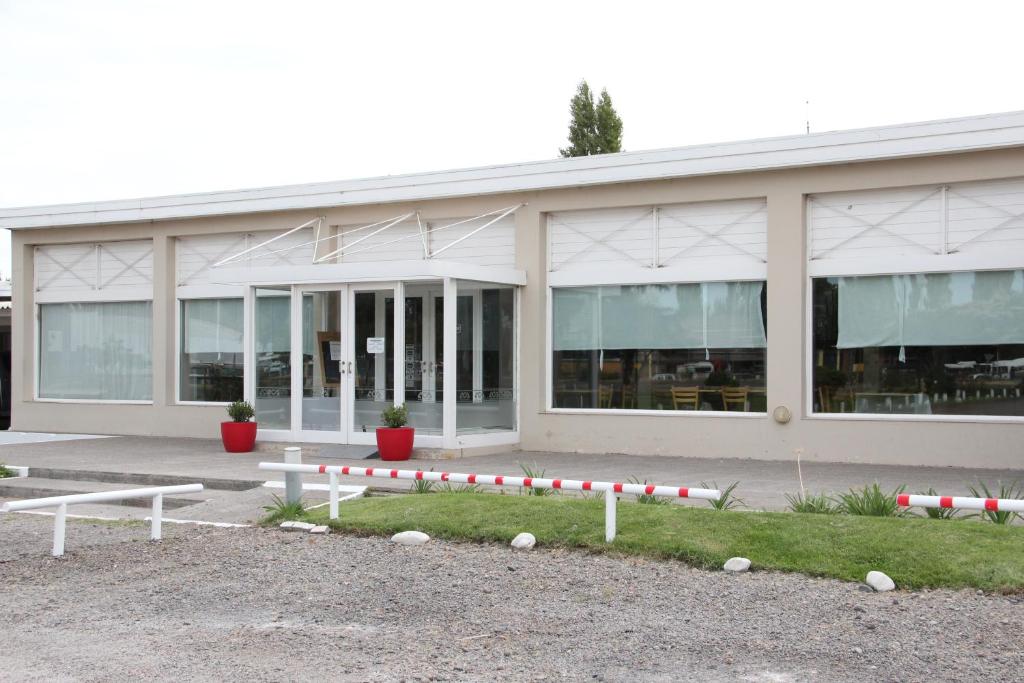 Motel A.C.A. Cipolletti photo 1