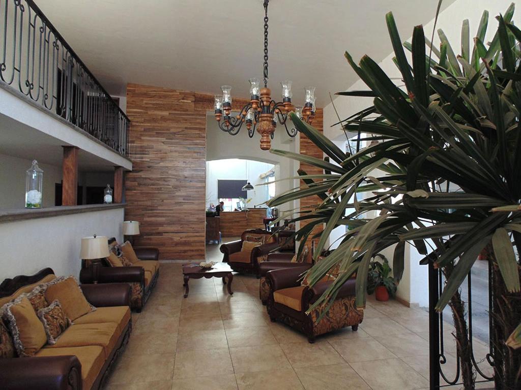 Hotel Hacienda photo 2