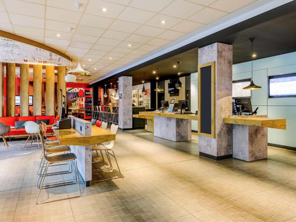 ibis Hotel Frankfurt Airport photo 1