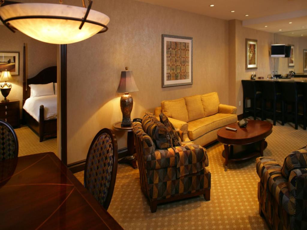 Двухместный (Люкс с 1 спальней), South Point Hotel Casino-Spa