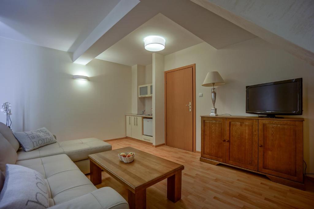Апартаменты (Апартаменты-студио), Jawor Pokoje i Apartamenty