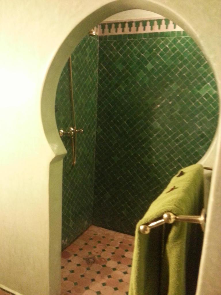 Riad Laith - Tap to explore photos