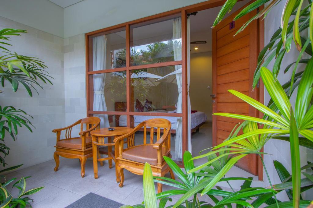 Asoka Hotel & Suite - Tap to explore photos