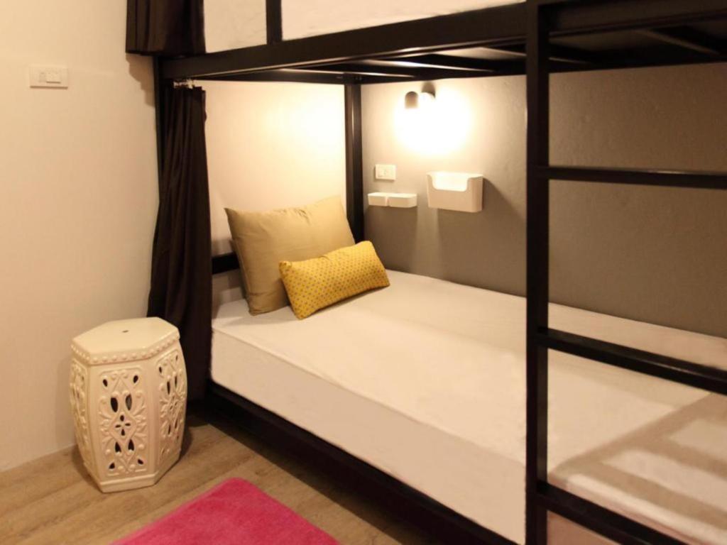 Номер (Кровать в общем 4-местном номере для мужчин и женщин), Lupta Hostel Patong Hideaway