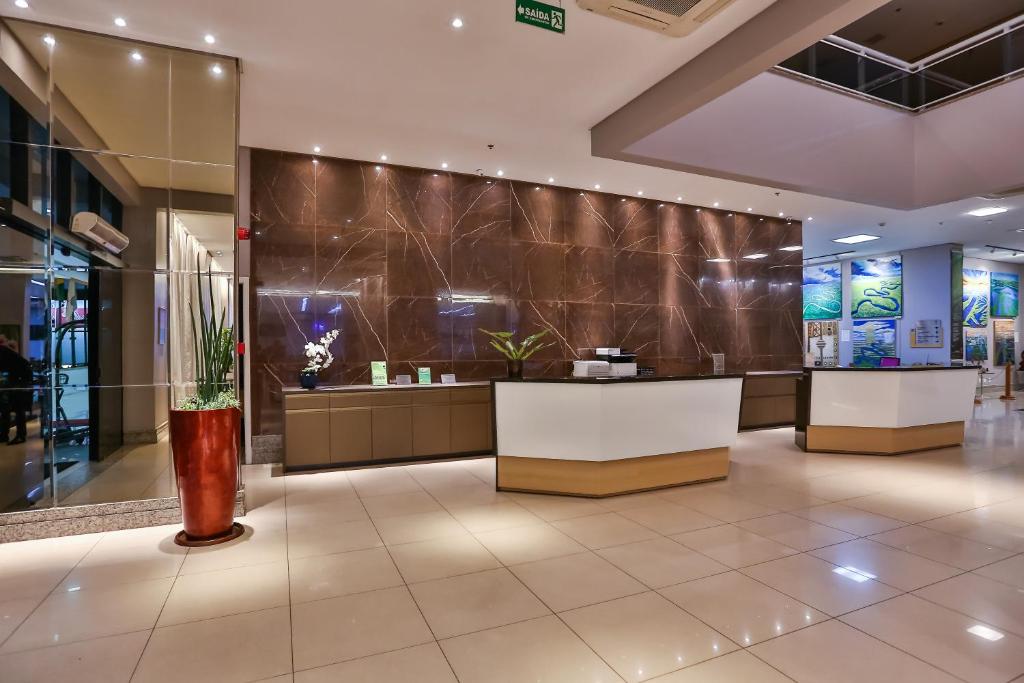 Quality Hotel Manaus photo 1