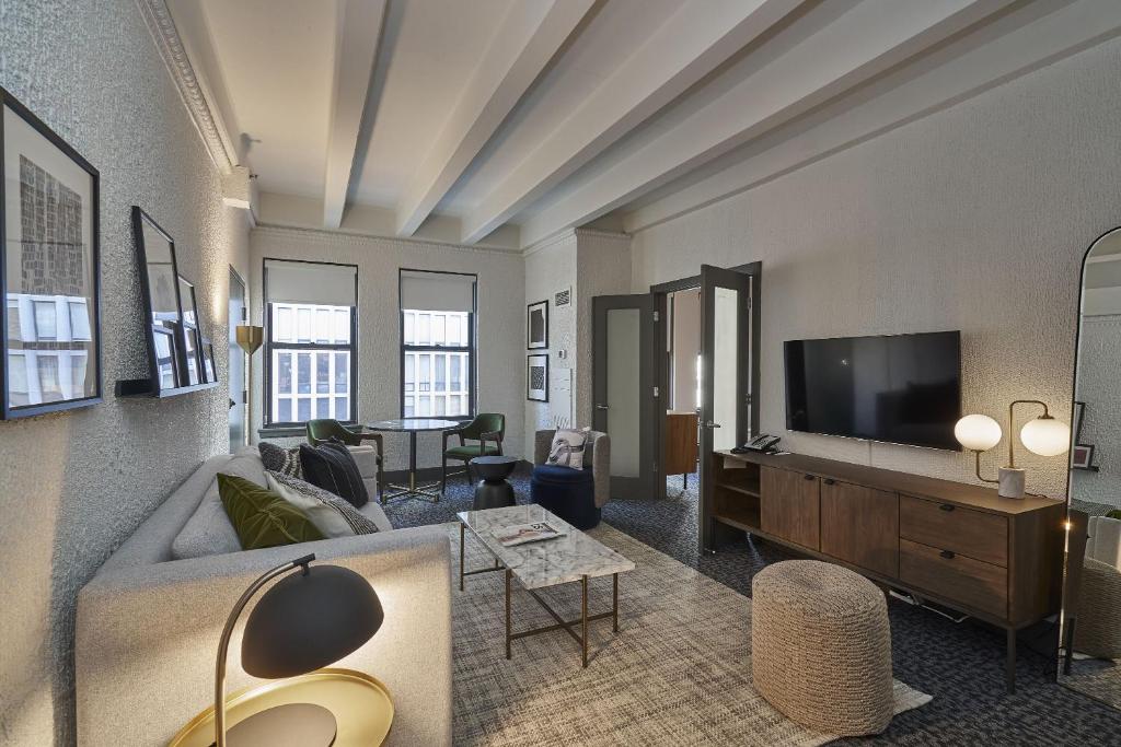 Сьюит (Фирменный люкс с 1 спальней), Gale Chicago