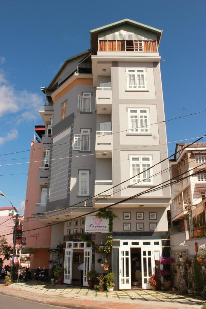 LE PHUONG HOTEL