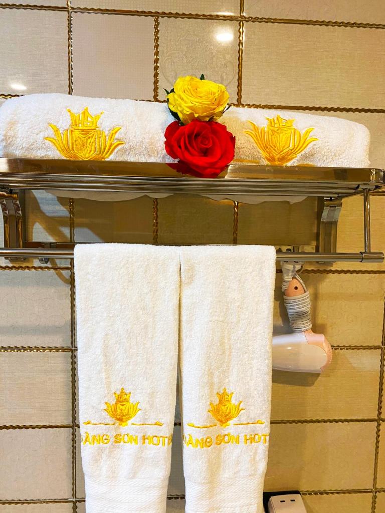 Khách Sạn Hoàng Sơn