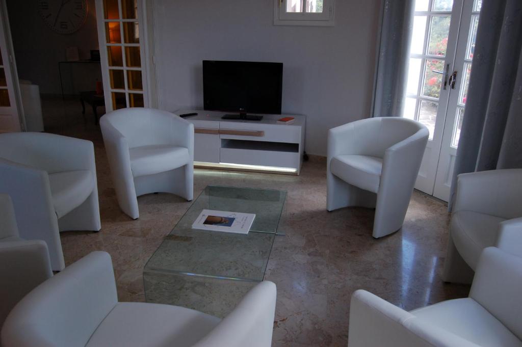La Villa des Longchamps Location du samedi au samedi photo 4