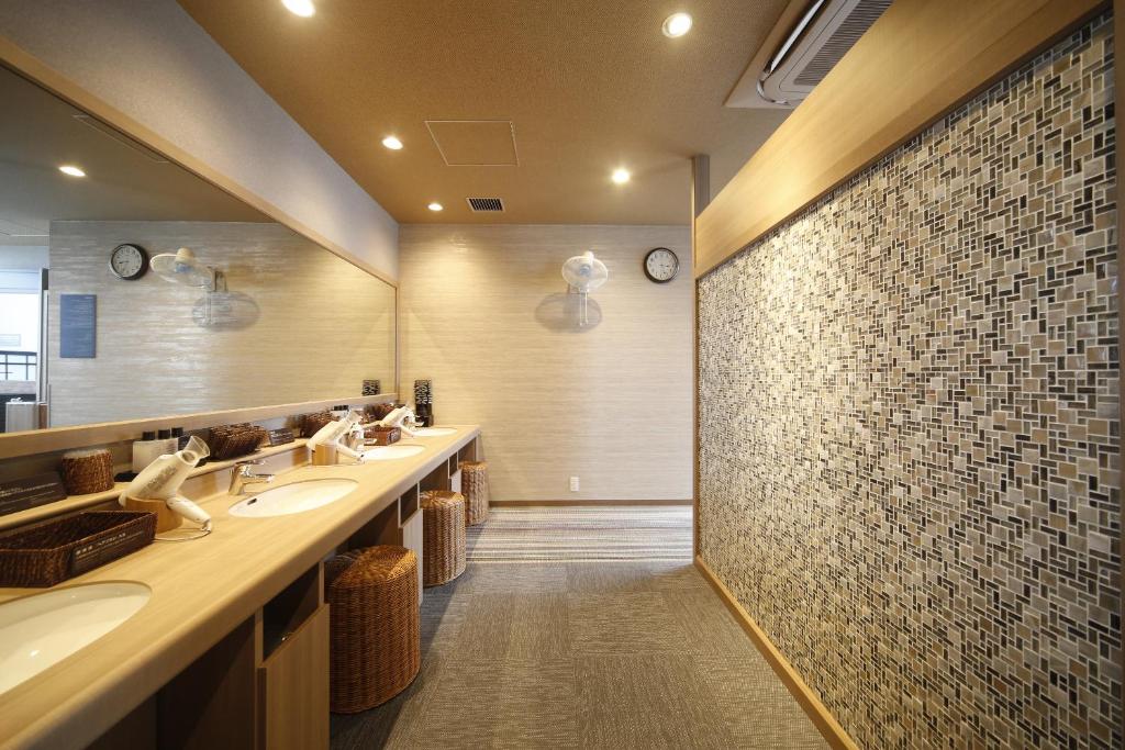 Hotel Dormy Inn Miyazaki Natural Hot Spring - Tap to explore photos