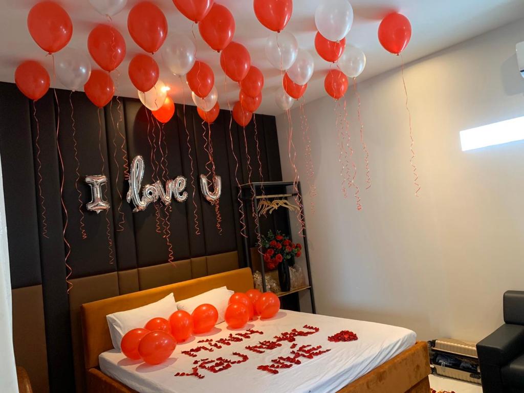 Двухместный (Двухместный номер с 1 кроватью и балконом), Biên Hòa Hotel